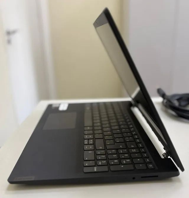 Notebook Lenovo IdeaPad Modelo: S145 - Foto 4