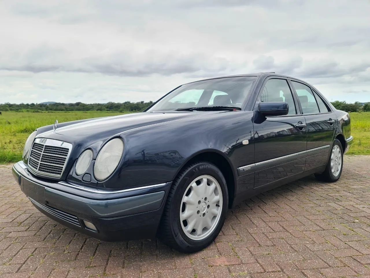 Mercedes-Benz E-320 E-320 1997 - Foto 3