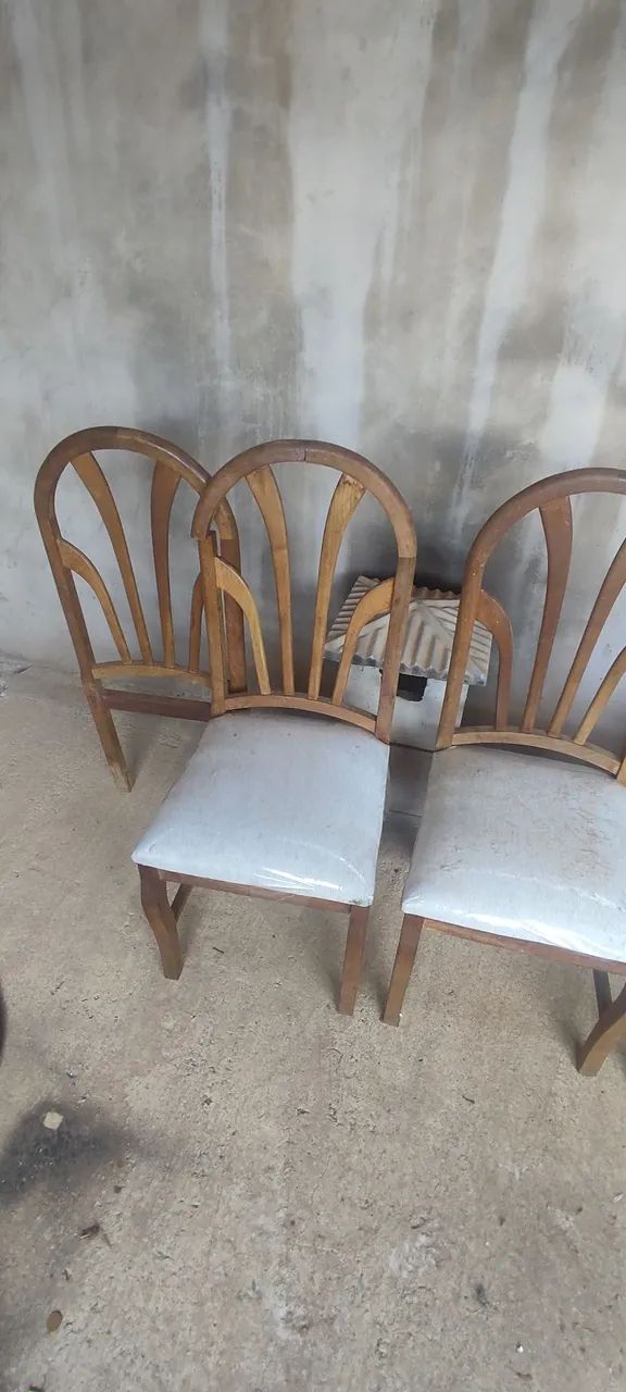 Cadeira de madeira  - Foto 3