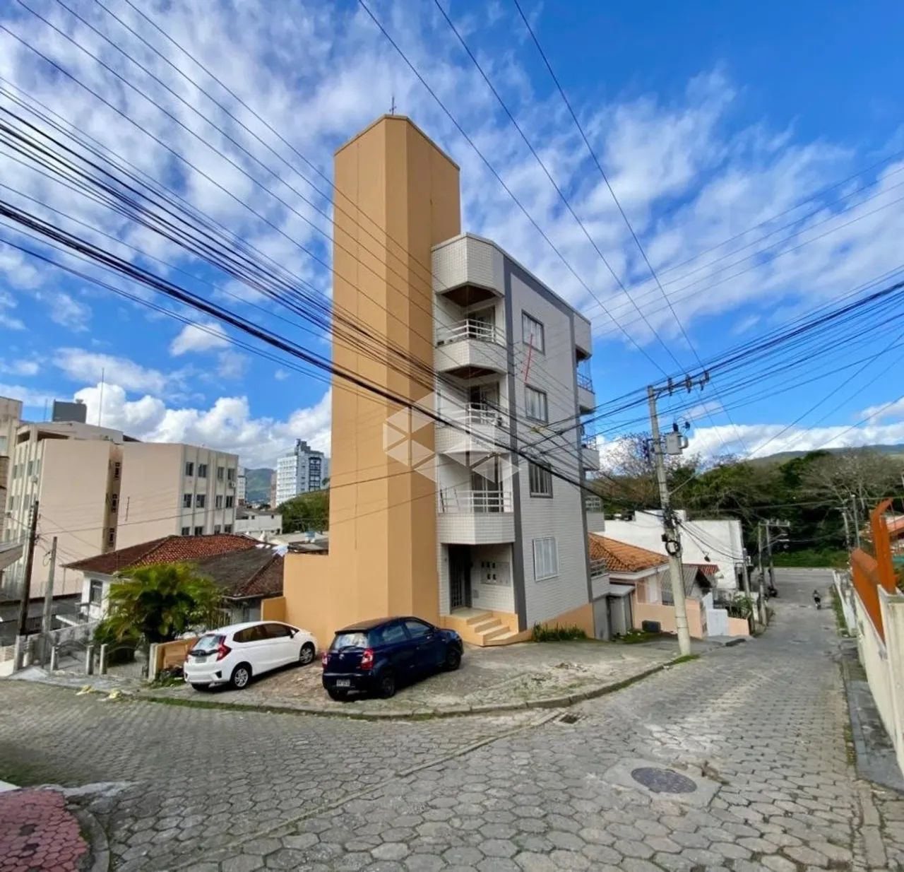 Prédio Multifamiliar (4 andares na Trindade p'roximo a UFSC). - Foto 2