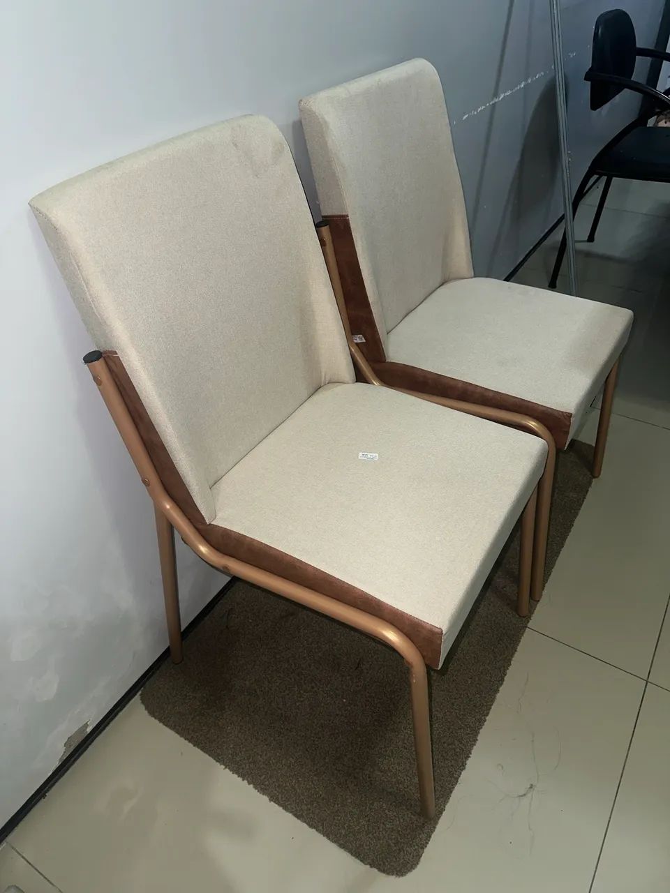 Conjunto 2 Cadeiras De Jantar Hug 1749 Carraro Areia Rose - Foto 2