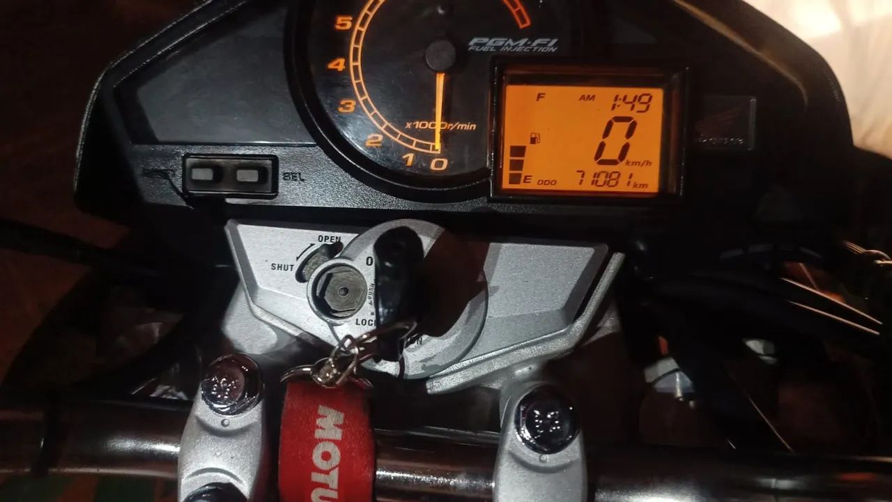 Cb 300 - Foto 2