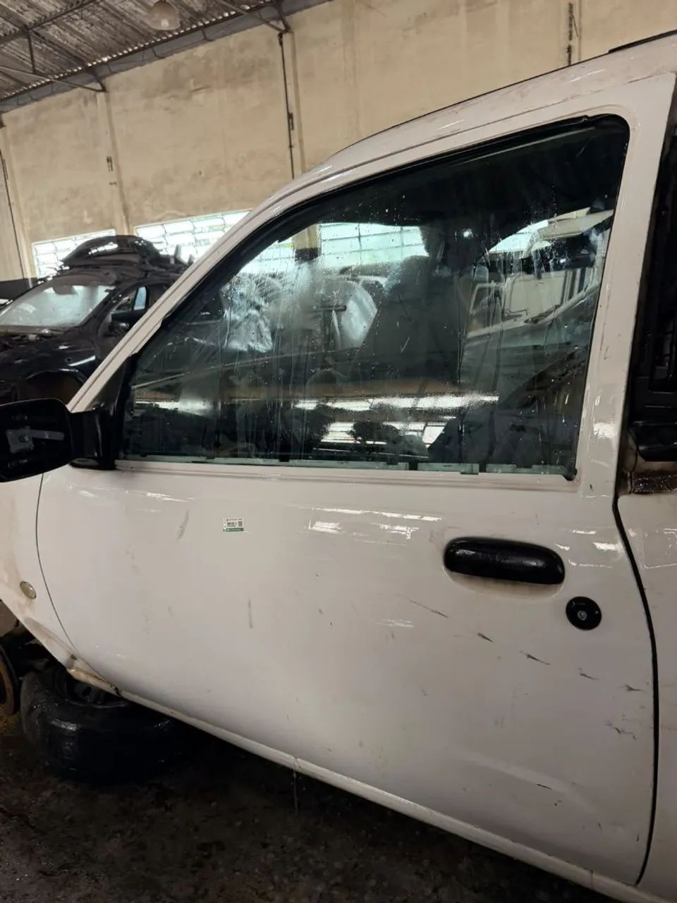 Porta Lateral Esquerda Ford Courier 2012 - Foto 2