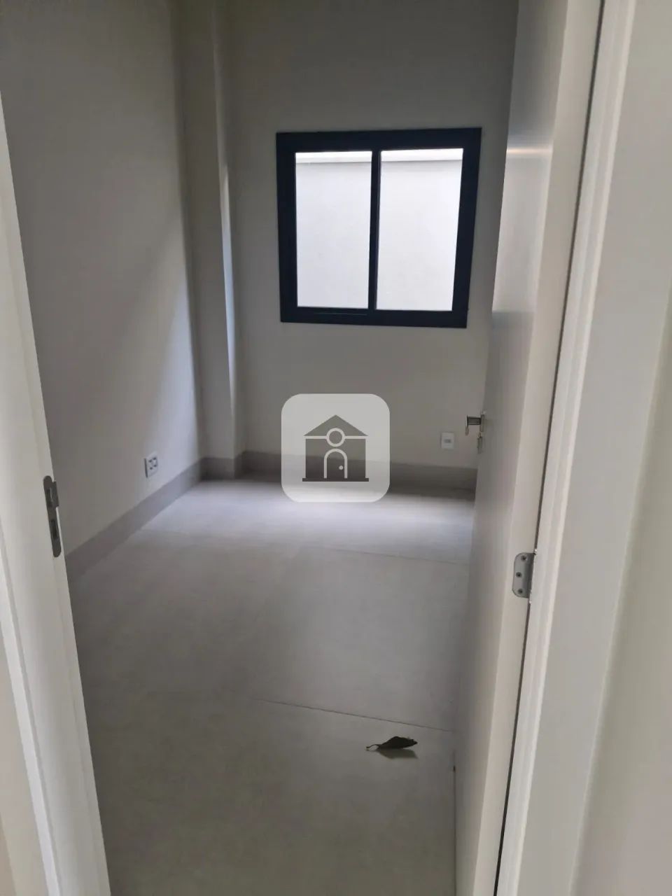 Casa para venda no bairro Jardim Botânico - Foto 2