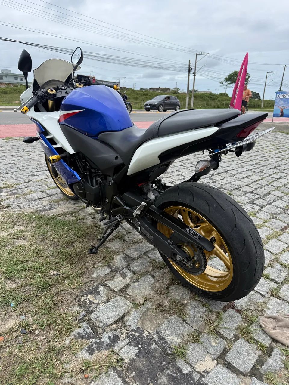 CBR 600F - Foto 5