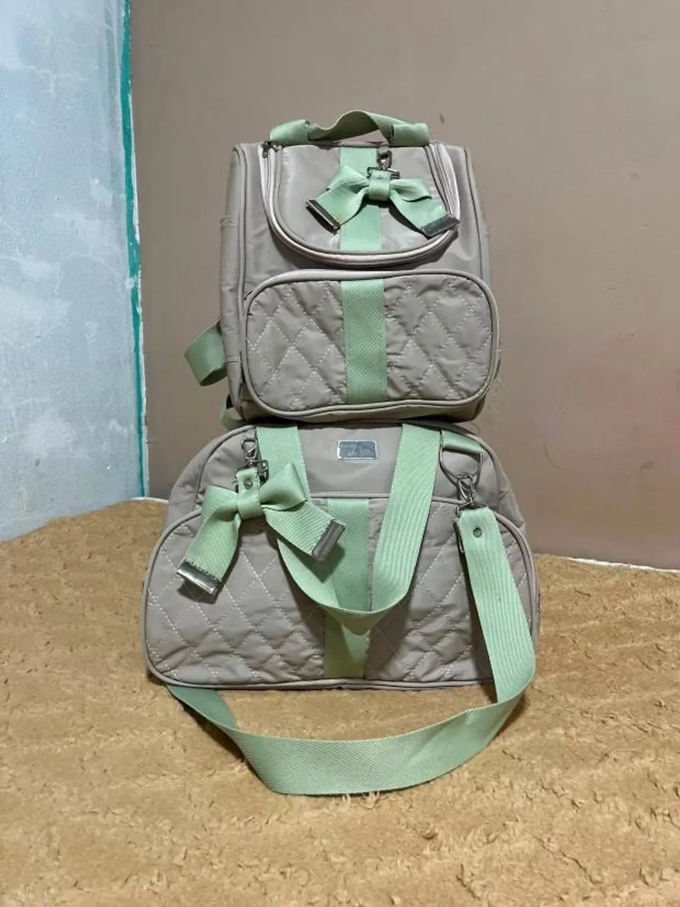 Kit bolsa maternidade super conservado! - Foto 5