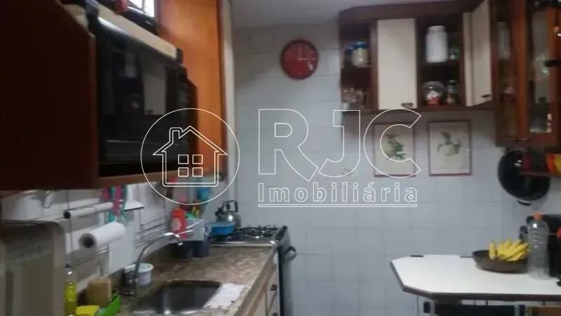 Imóvel para venda tem 110 metros quadrados com 3 quartos em Tijuca - Rio de Janeiro - RJ - Foto 19