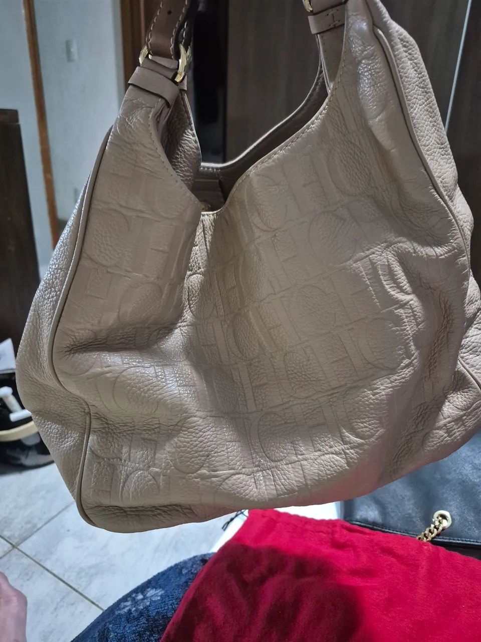 Bolsa original em couro Carolina Hererra - Foto 3