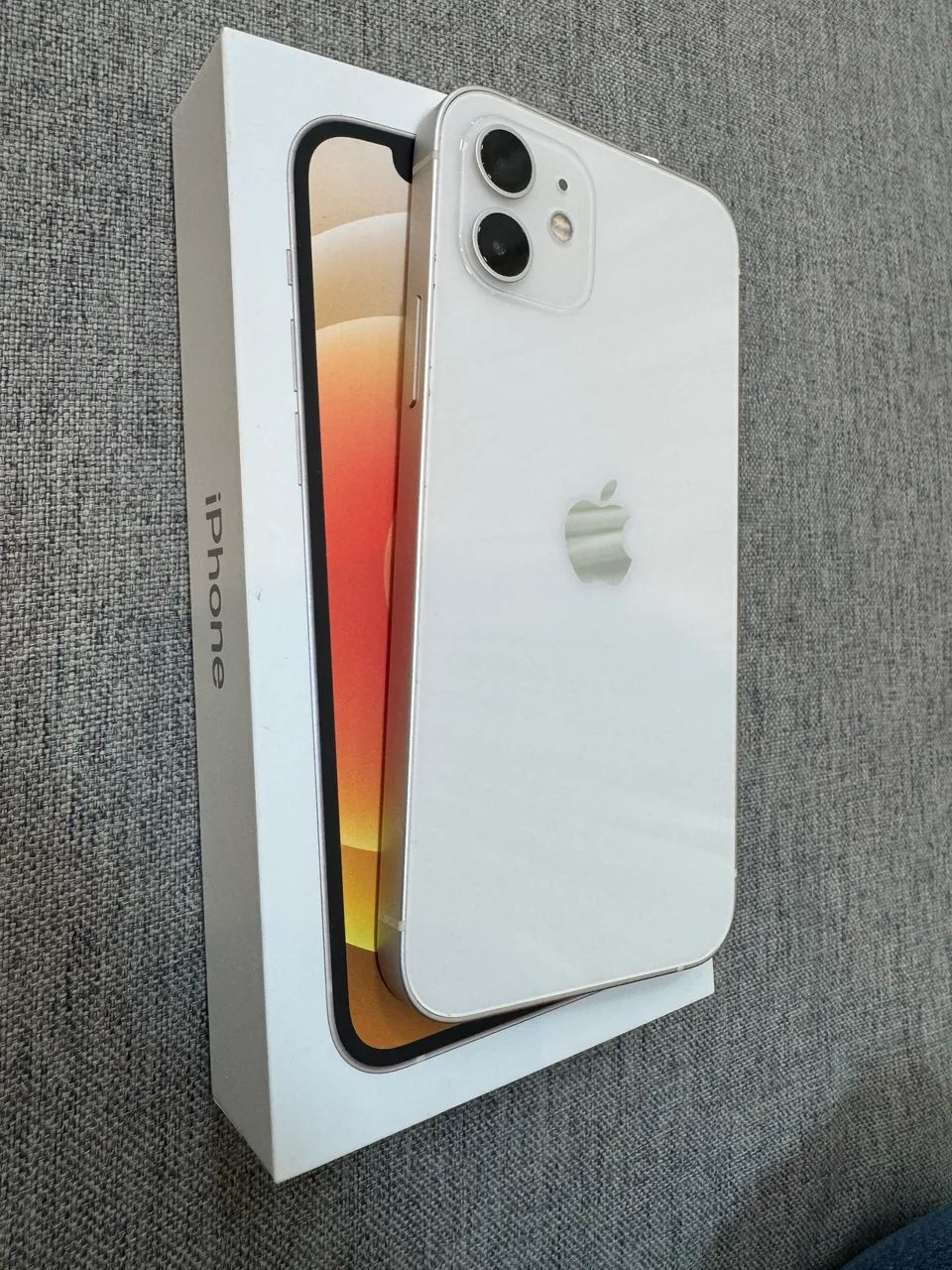 iPhone 12 64 Gb