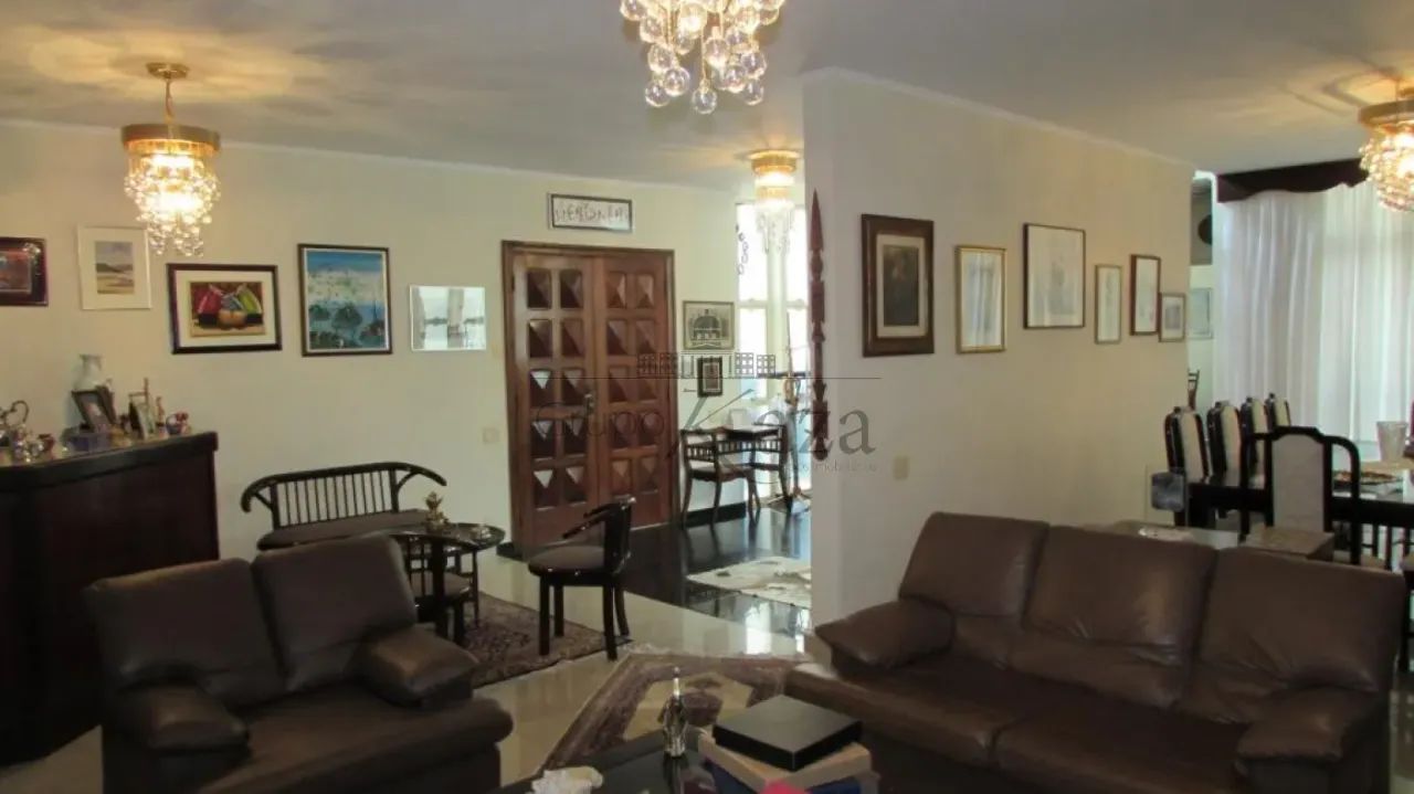 Casa Sobrado - Sumaré - 4 Dormitórios - 322m². - Foto 2