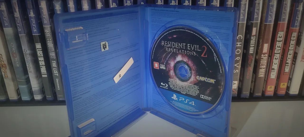 Jogo PS4 Resident Evil 2 Revelations  - Foto 2