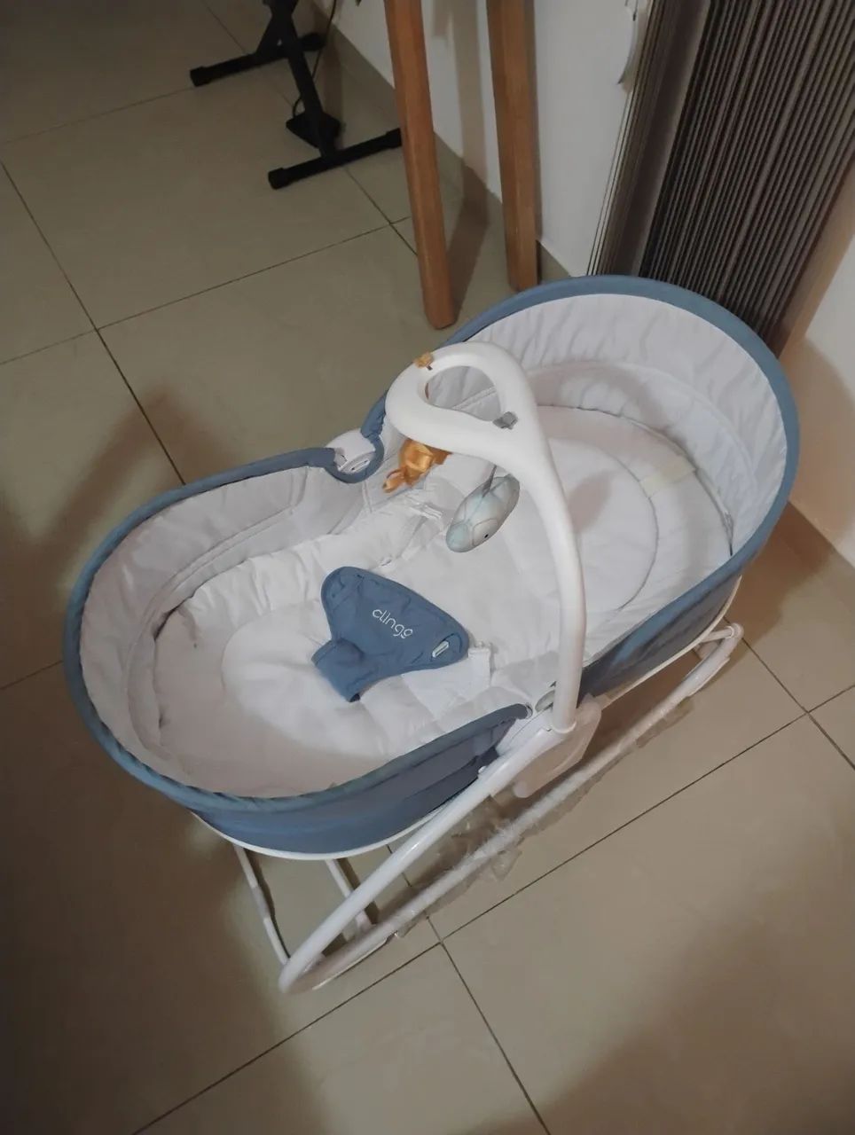 Vendo cadeira Moisés aconchego com vibração e sons - Foto 3
