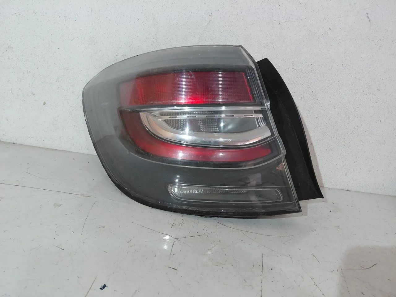 Lanterna Sandero Stepway 2020 / esquerda COM LED COM DETALHE  - Foto 4