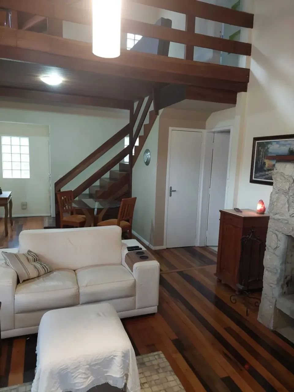 Casa para aluguel com 286 metros quadrados com 3 quartos - Foto 2