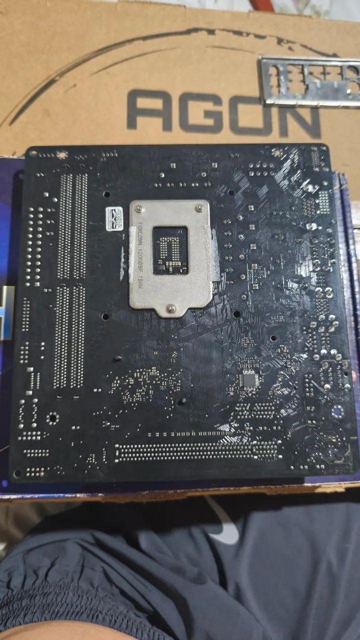 Placa mãe LGA 1200 para reparo. - Foto 2