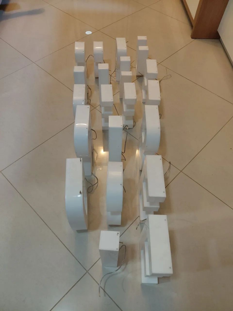 Letras Caixa Acrílico Branco com Led - Foto 2