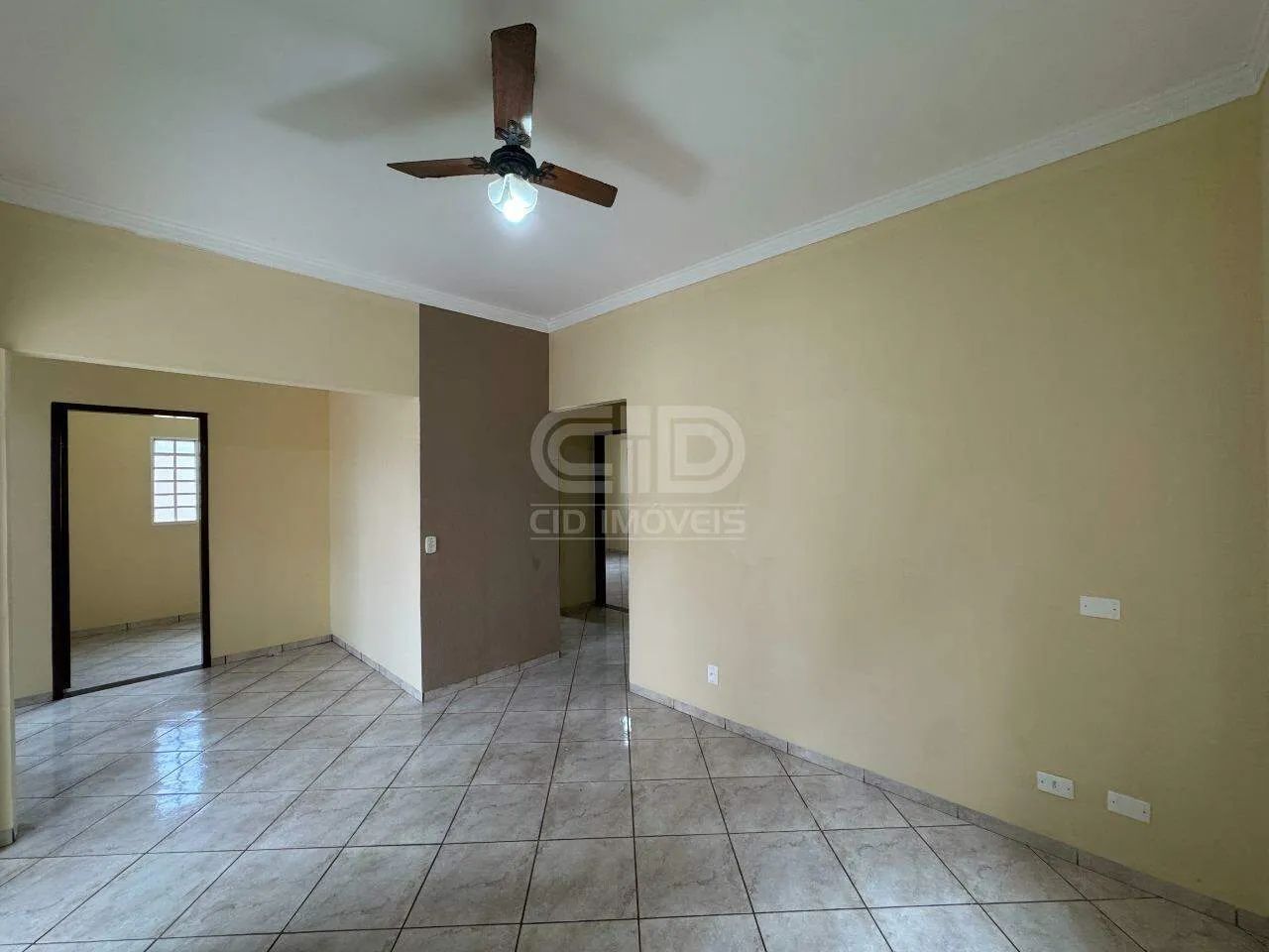 Casa com 3 Quartos e Edícula no Jardim das Palmeiras - Foto 4