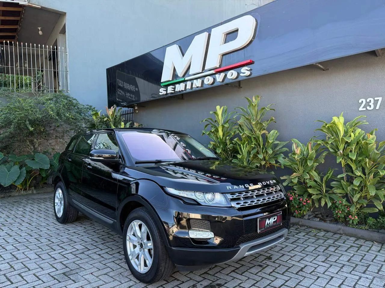 Land Rover Range Rover Evoque Pure 2.0 Aut. 5P 2012 - Foto 2