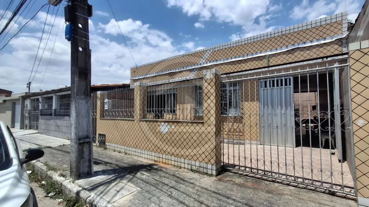 CASA À VENDA  BUGIO