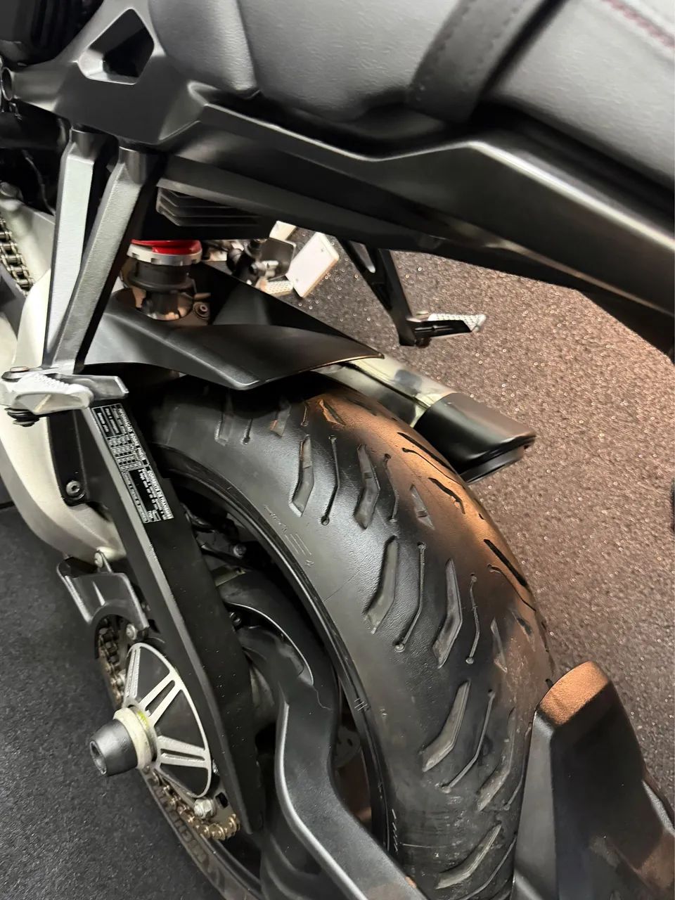 HONDA CB 1000R - 2019 - Foto 5