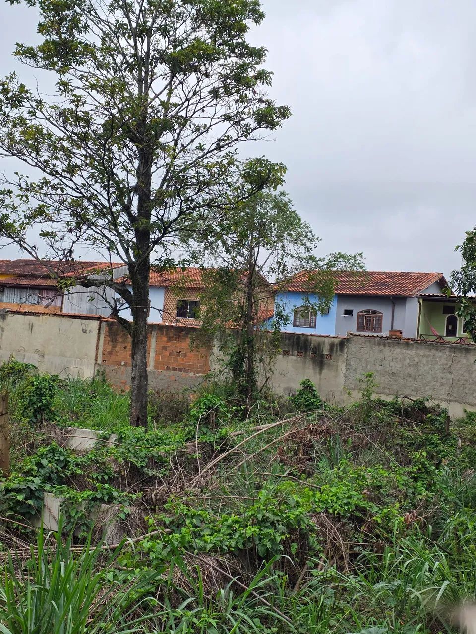 Vendo terreno comercial com RGI individual