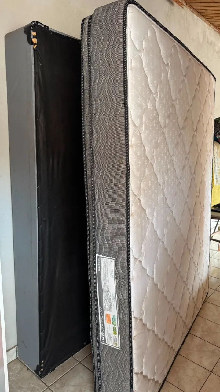 Cama casal ortobom + dois box 