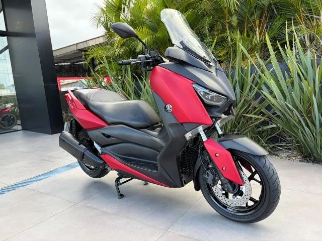 YAMAHA XMAX 250 - Foto 2