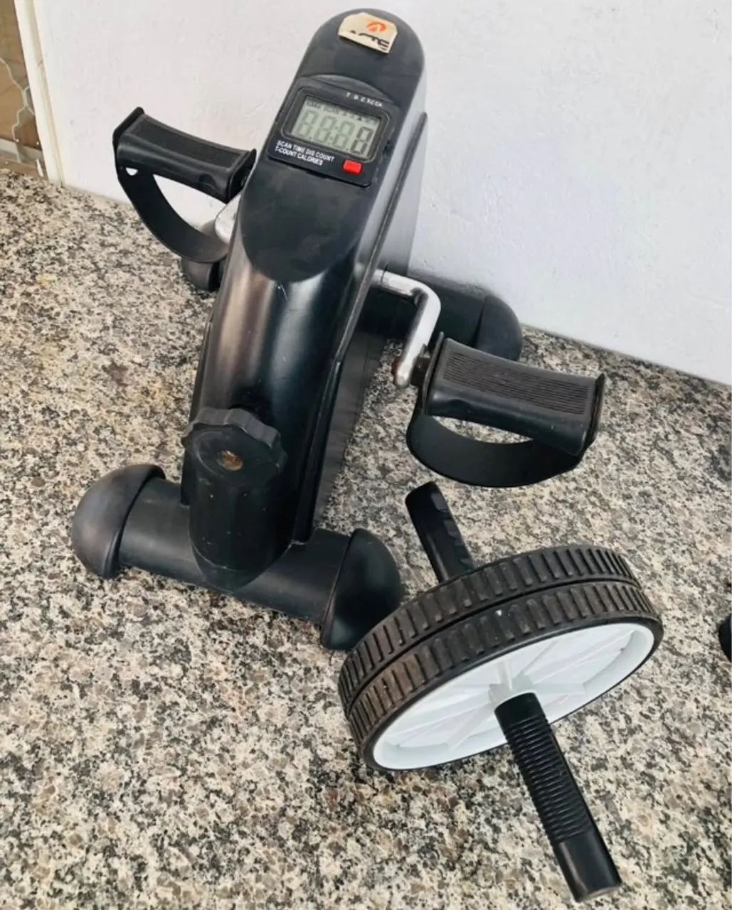 APARELHOS DE EXERCICIO FISICO
