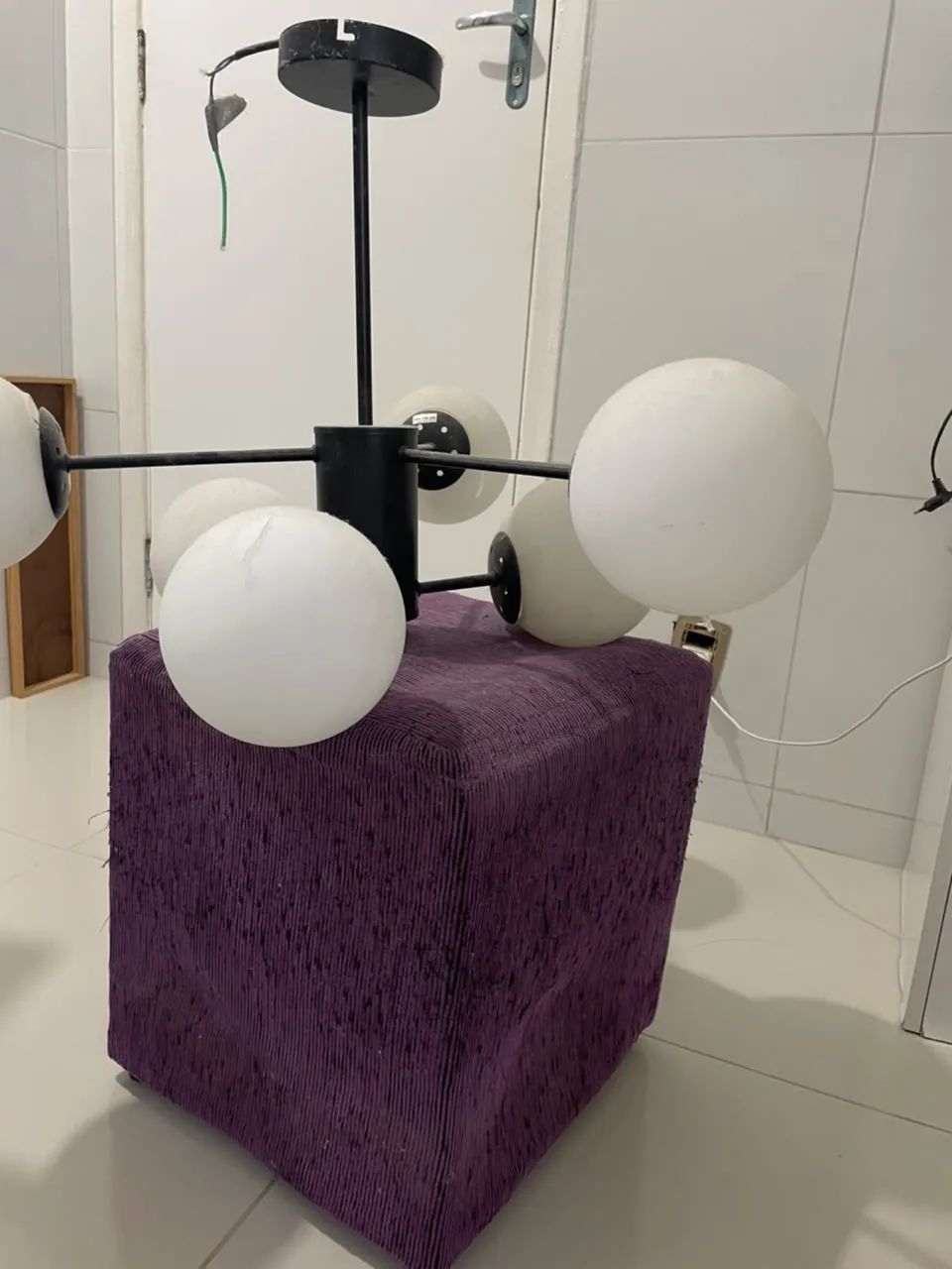 Lustre pendente com 6 globos - Foto 2