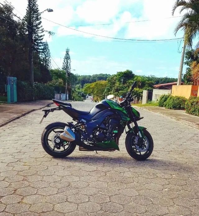 Kawasaki Z1000R Edition 