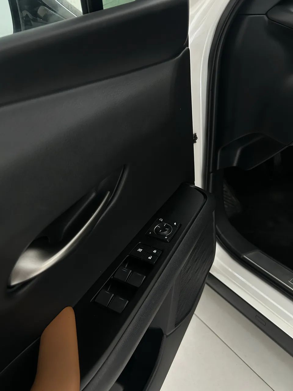 Lexus UX-250h Luxury 2.0 16V Aut.(hybrid), foto 11 de 15