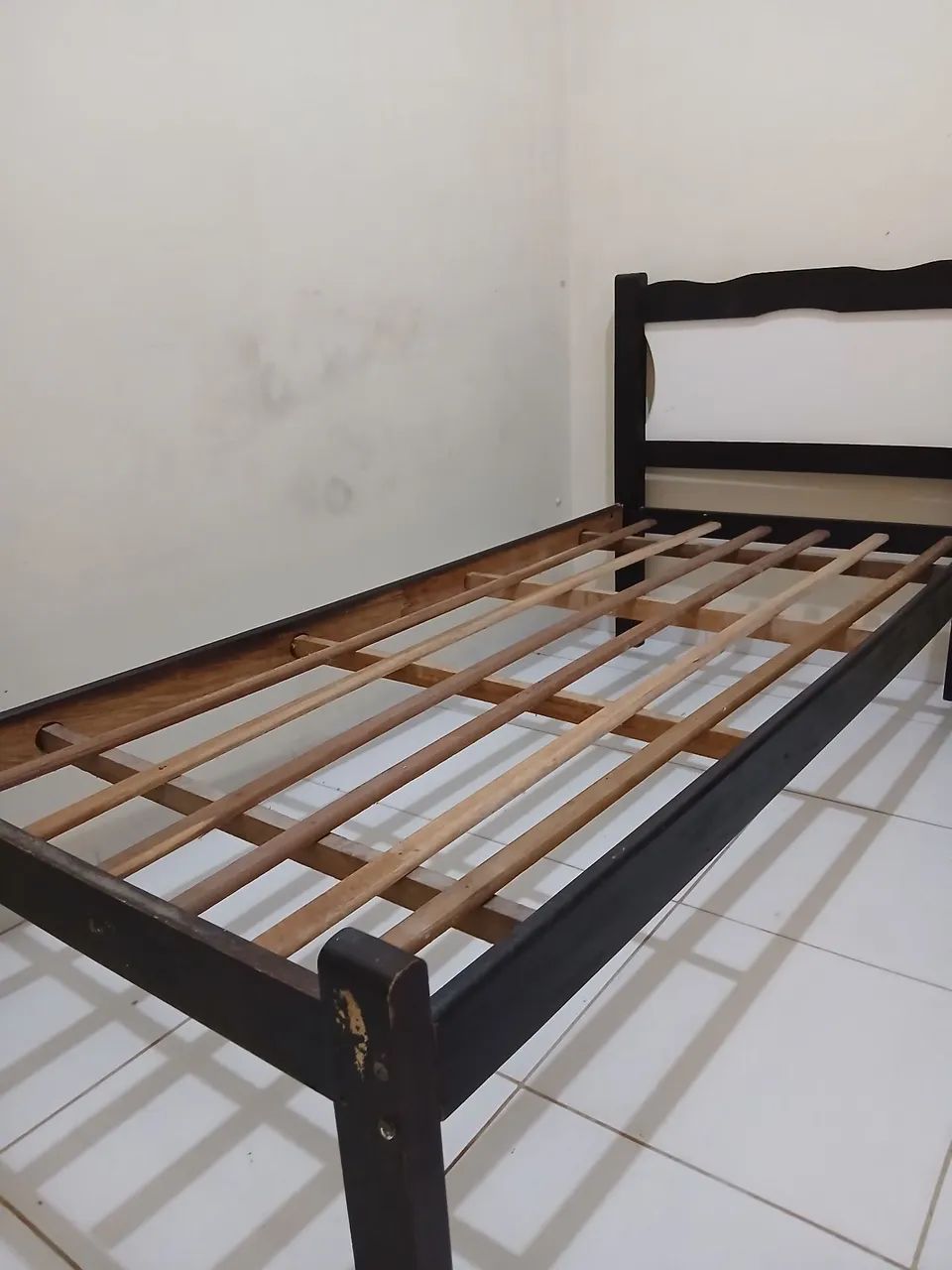 Cama de solteiro de madeira  - Foto 2