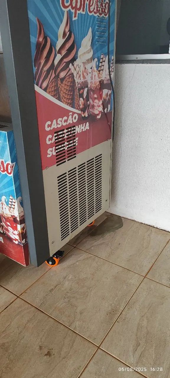 Máquina de sorvete  - Foto 6