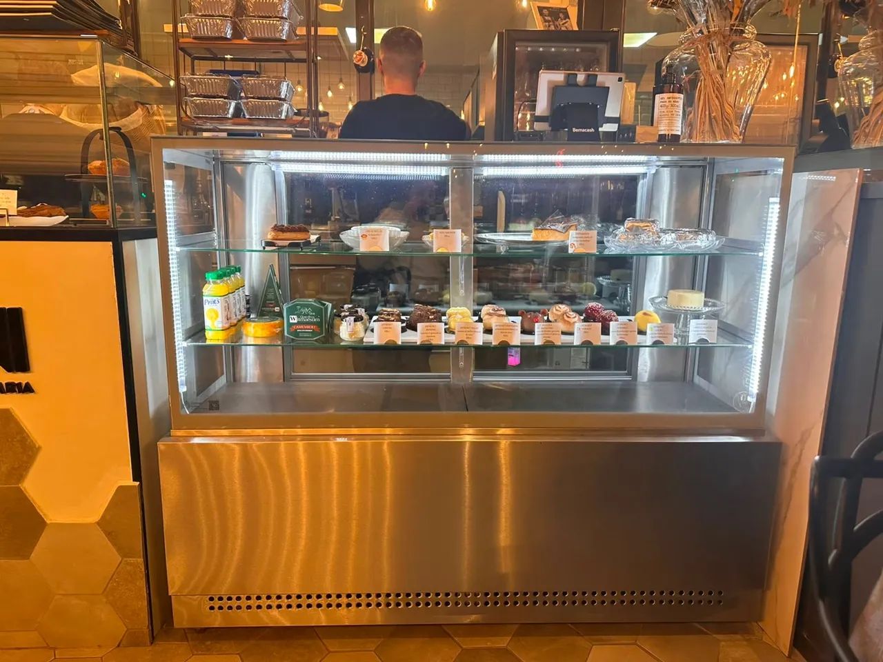 Vitrine refrigerada imperdível 