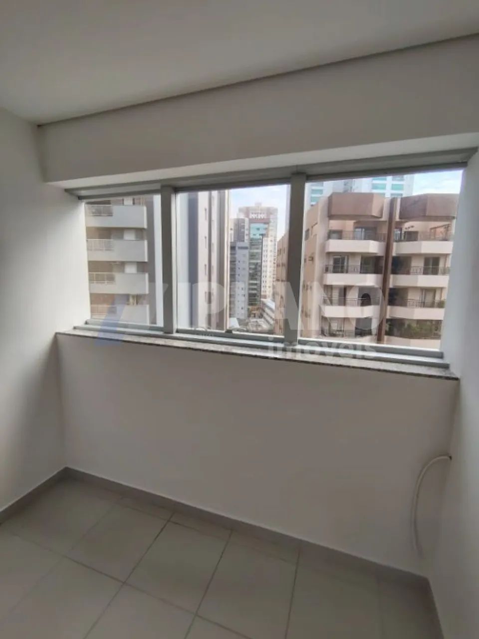 Sala Comercial à Venda e Locação no Jardim Botânico - Foto 2