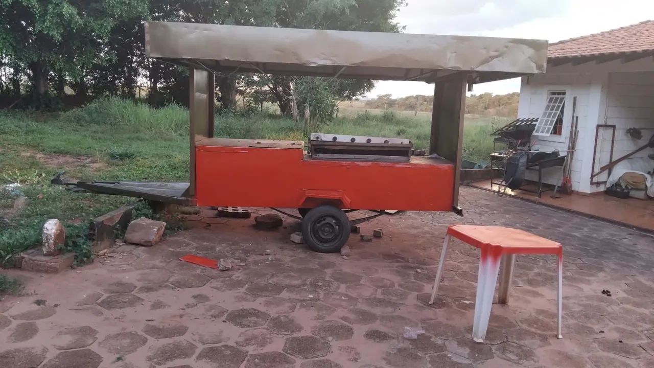 VENDO CARRETINHA DE LANCHES-FILÉ PRA LUCRAR 