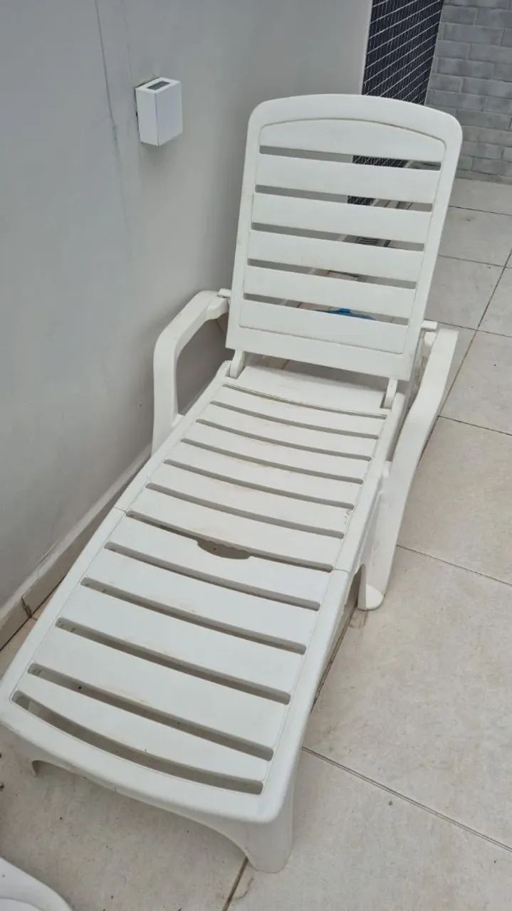 Espreguiçadeira plastico