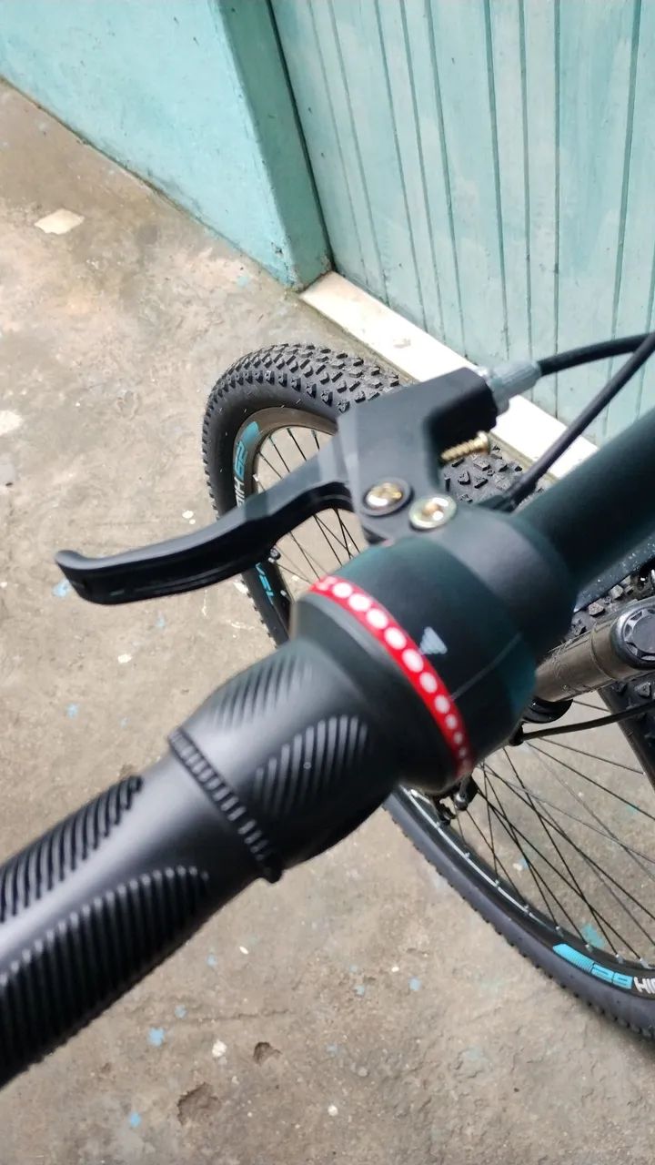 Vendo Bicicleta aro 29. - Foto 4