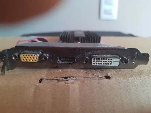 Placa de Vídeo ZOTAC 1Gb - Foto 4
