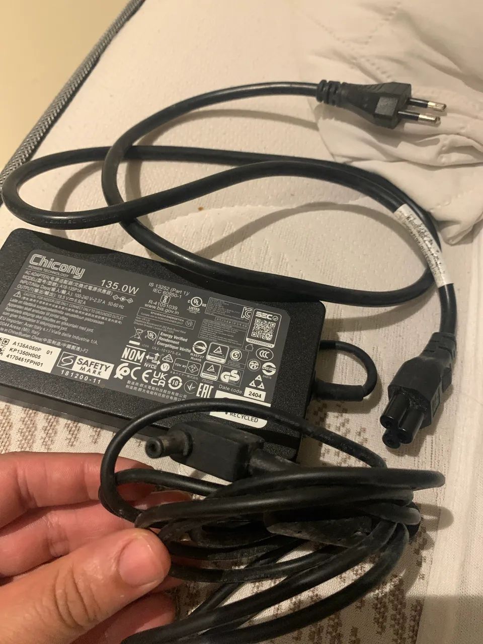 Chicony Power A135A050P, de 135 W, original/OEM Acer. - Foto 2