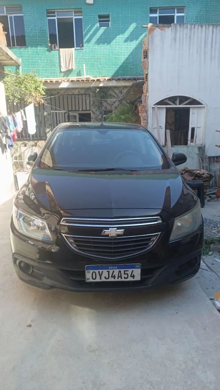 Chevrolet Onix ONIX HATCH LT 1.4 8V FlexPower 5p Mec. 2015