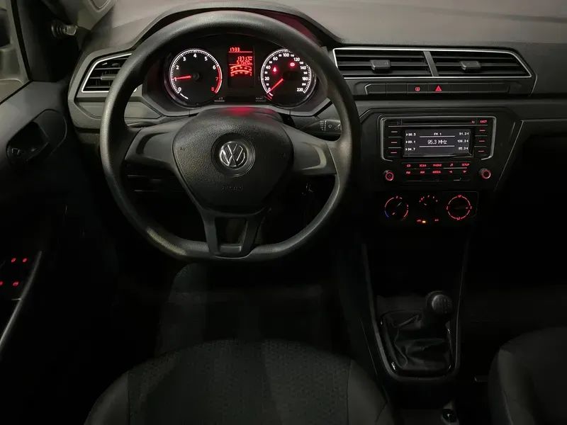 Volkswagen Voyage 1.0 Flex 12V 4p, foto 8 de 19