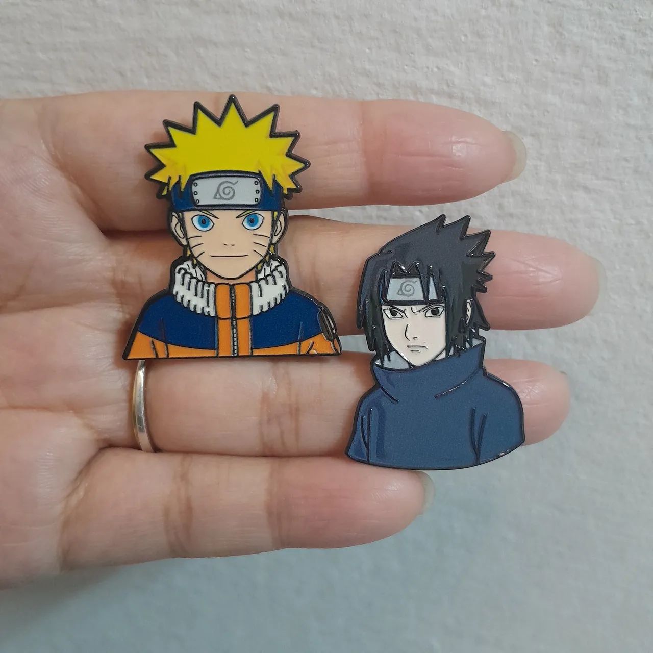 Kit 4 broche / Pin Naruto, Sasuke, Kakashi e Itachi  - Foto 4
