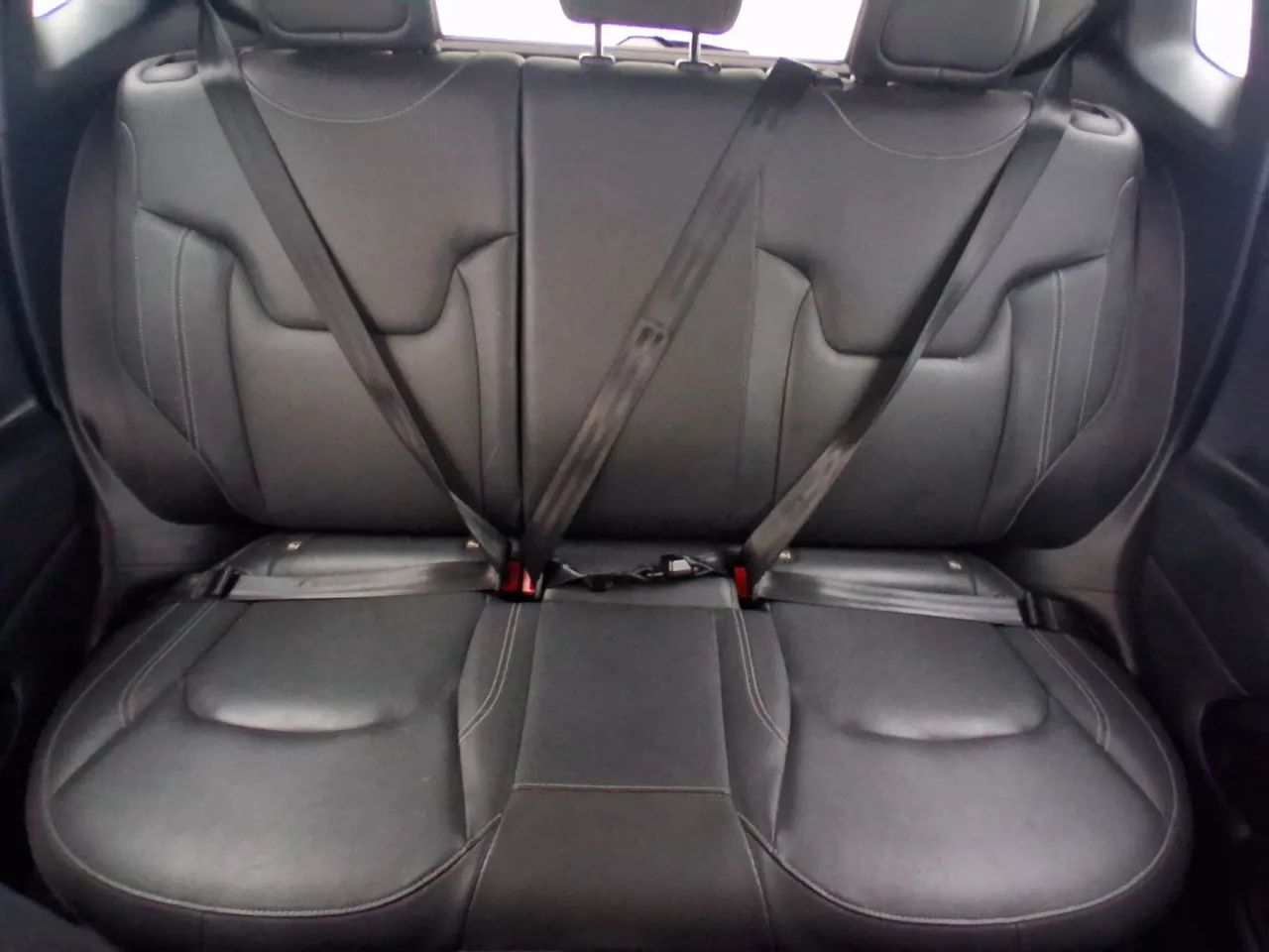 Jeep Renegade Long. T270 1.3 TB 4x2 Flex Aut., foto 16 de 18