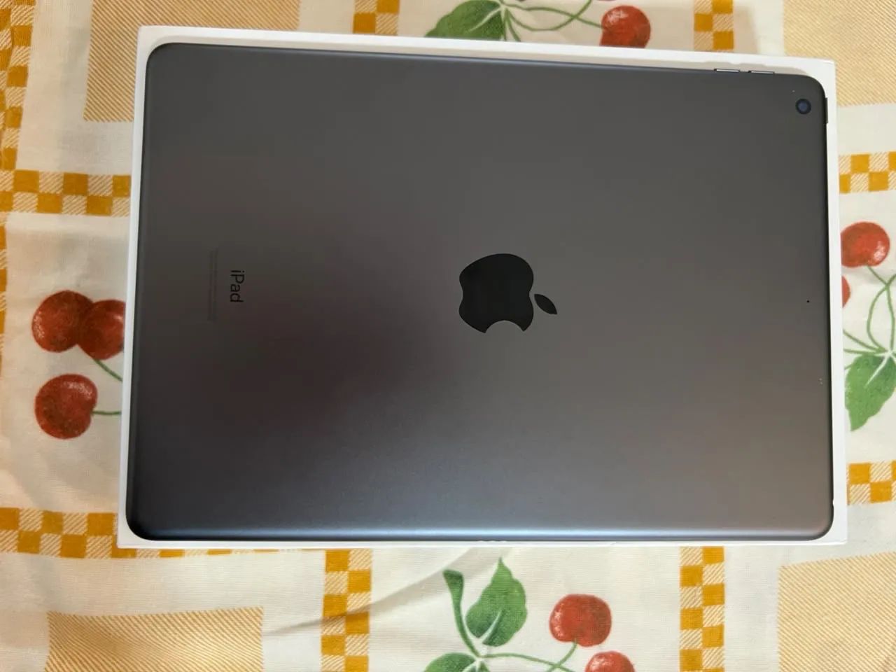 iPad 9ª Geração 64GB Wi-Fi + Teclado + 2 Capas + Caixa Original - Foto 5