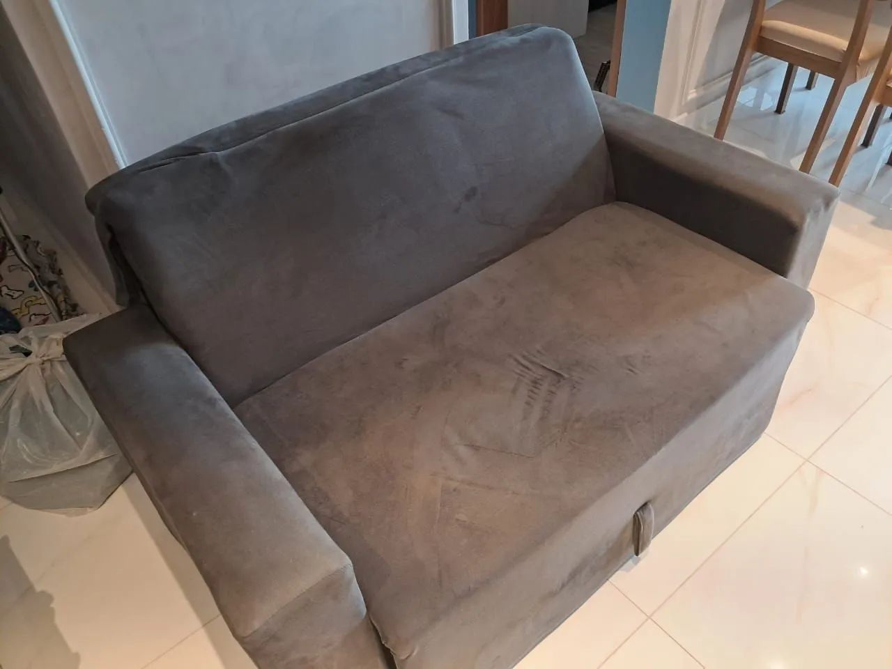Sofá cama retrátil com braço 3 lugares 