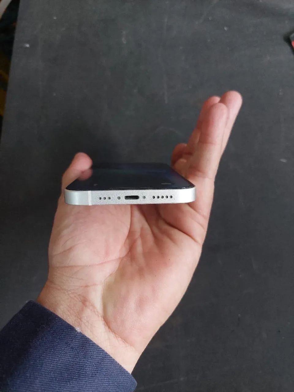 iPhone 14
