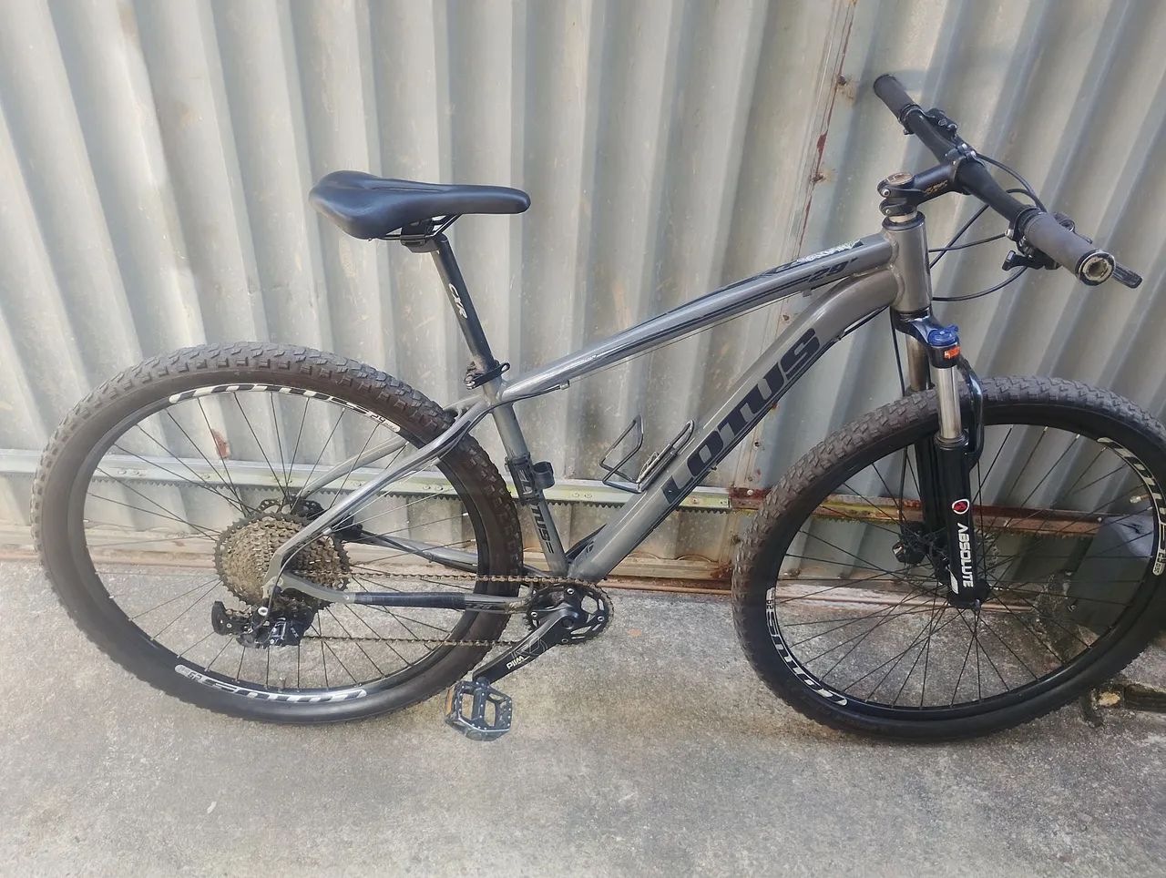 Vendo bicicleta aro 29 - Foto 3