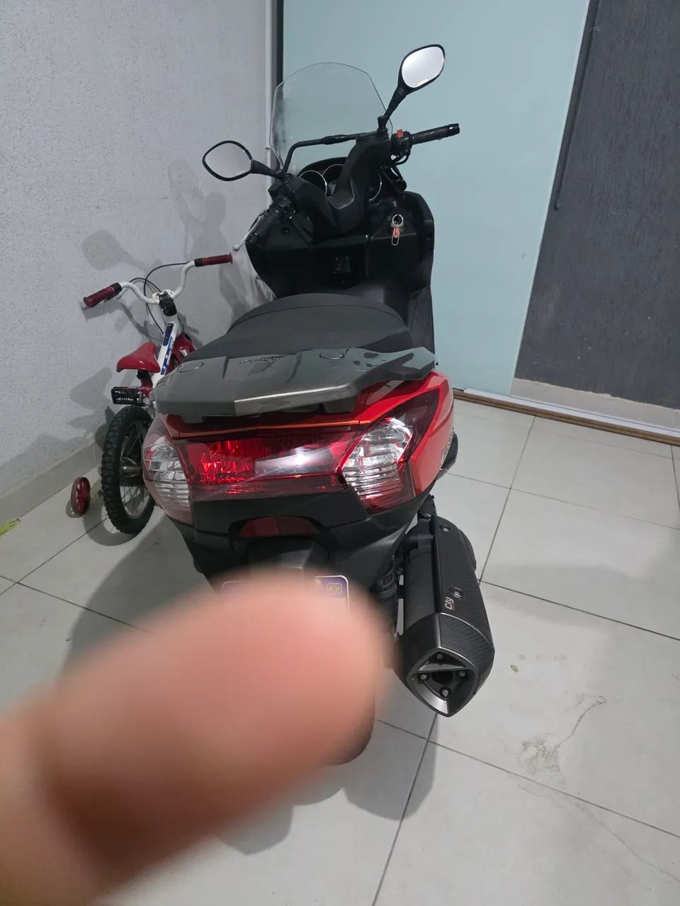 Kymco downtown 300