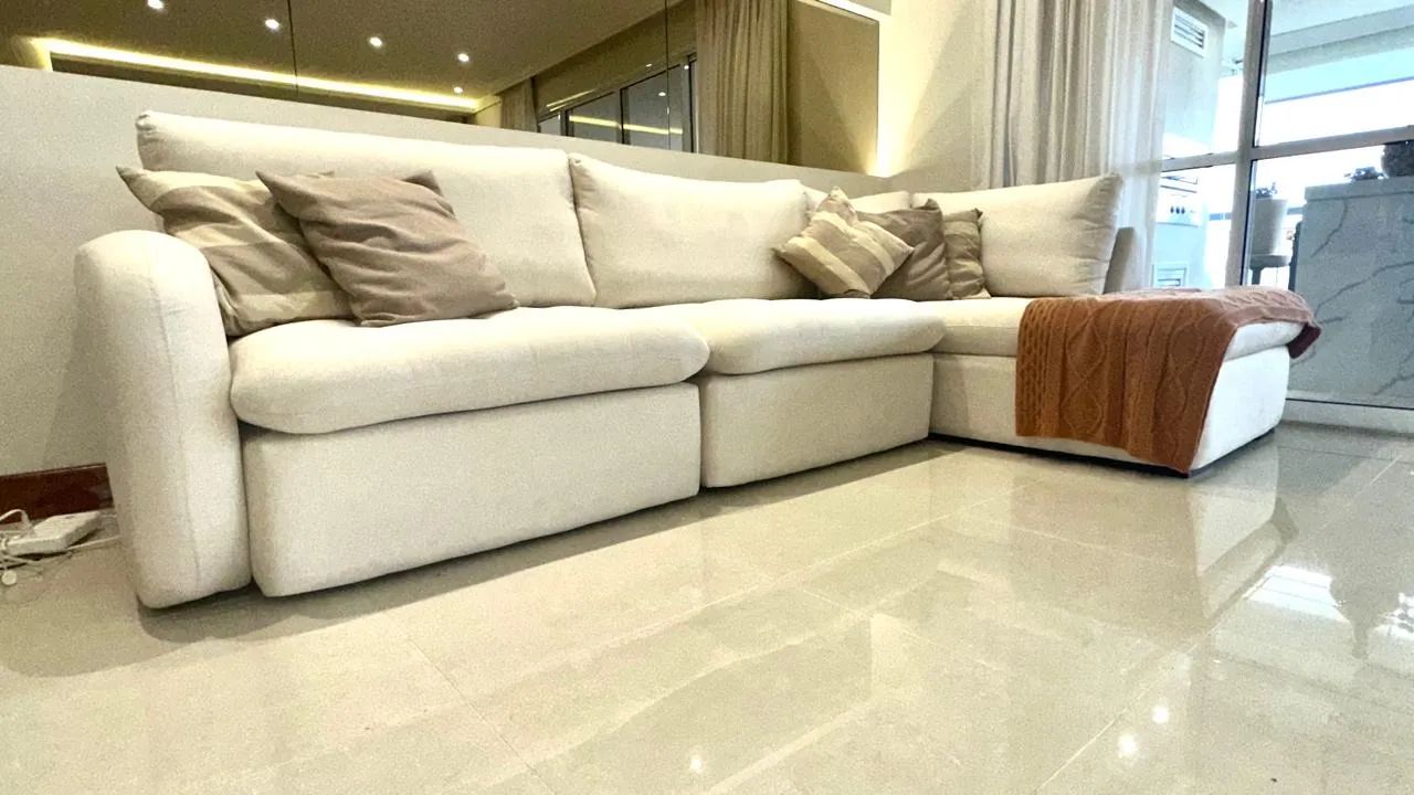 Sofá com chaise - Foto 2